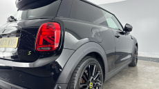 MINI Hatchback 135kW Cooper S Level 2 33kWh 3dr Auto Electric Hatchback